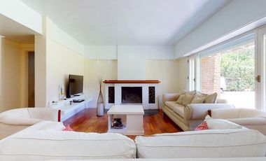 Casa en venta, 3 dormitorios + Parque + Piscina + Garage