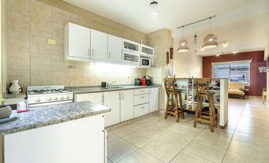 PH DUPLEX - VENTA - 4 AMBIENTES - COCHERA - PATIO - FLORIDA VICENTE LOPEZ