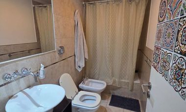 Departamento en venta en Lomas Oeste con cochera y seguridad por camaras