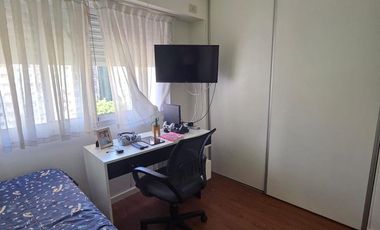 Departamento en venta en Lomas Oeste con cochera y seguridad por camaras