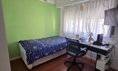 Departamento en venta en Lomas Oeste con cochera y seguridad por camaras