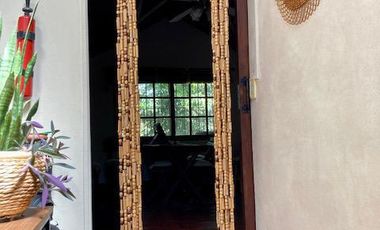 Lindísima casa de 4 ambientes, cochera y gran terraza!