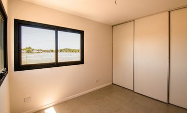En venta a estrenar PH de dos dormitorios con terraza y parrillero