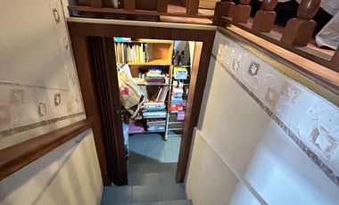 Casa en venta Burzaco con pileta!!!