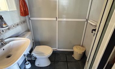 Casa en venta Burzaco con pileta!!!