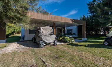 VENTA CASA COSTA ESMERALDA, RESIDENCIAL I LOTE AL 600, 6 AMBIENTES