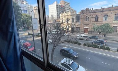 Oportunidad Departamento 2 Dormitorios - Av. Pellegrini 1500 - Centro - Rosario | Venta