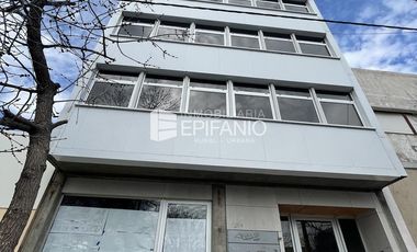 Venta - Oficina a estrenar en el centro de General Roca  - L015