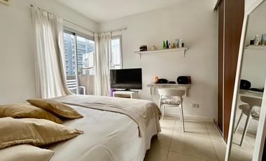 Triplex de 4 ambientes  en Lago del Sendero, con salida al lago