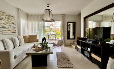 Triplex de 4 ambientes  en Lago del Sendero, con salida al lago