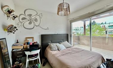 Triplex de 4 ambientes  en Lago del Sendero, con salida al lago