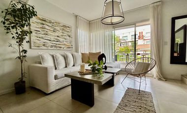 Triplex de 4 ambientes  en Lago del Sendero, con salida al lago