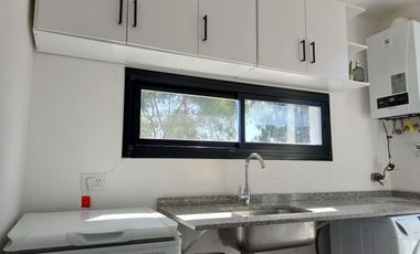 Casa en venta en San Ramón, Pilar del Este - 4 Ambientes