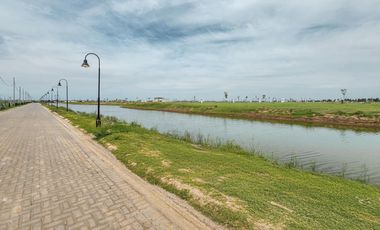 Terreno de oportunidad con 500m² sobre el Lago