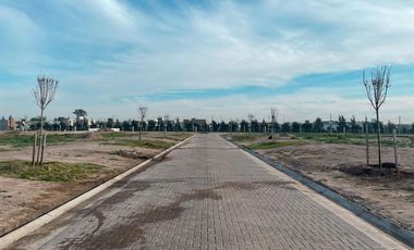 Terreno de oportunidad con 500m² sobre el Lago