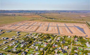 Terreno de oportunidad con 500m² sobre el Lago