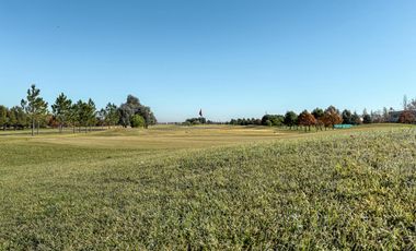 Terreno de oportunidad en la mejor zona de La Rinconada, Ibarlucea