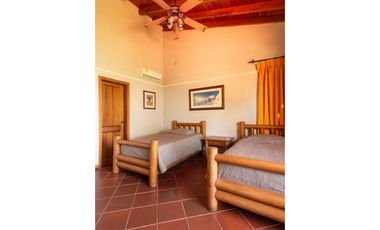 VENTA CASA DE PLAYA AMOBLADA FRENTE AL MAR CABO ANTIBES SANTA MARTA