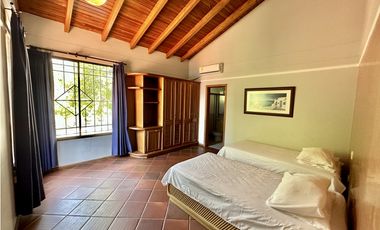 VENTA CASA DE PLAYA AMOBLADA FRENTE AL MAR CABO ANTIBES SANTA MARTA