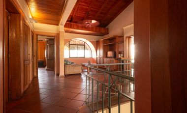 VENTA CASA DE PLAYA AMOBLADA FRENTE AL MAR CABO ANTIBES SANTA MARTA