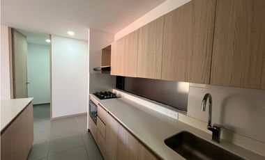 EN ARRIENDO APARTA ESTUDIO SECTOR LOMA DE LAS BRUJAS EN ENVIGADO