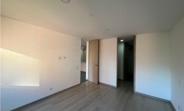 EN ARRIENDO APARTA ESTUDIO SECTOR LOMA DE LAS BRUJAS EN ENVIGADO