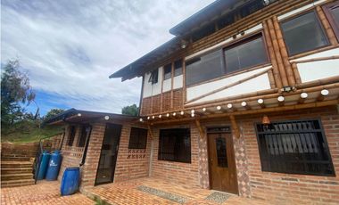 Arriendo Casa Campestre en Vereda Piedras Blancas - Guarne