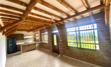 Arriendo Casa Campestre en Vereda Piedras Blancas - Guarne