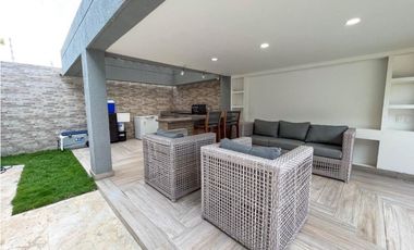 Espectacular Casa en Venta PUNTA ROCA