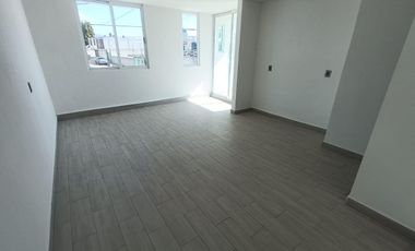 Casa en venta con tres recámaras y jardín en Loma Bonita, Tlaxcala