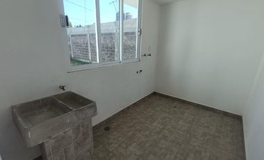 Casa en venta con tres recámaras y jardín en Loma Bonita, Tlaxcala