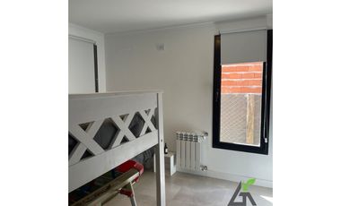 Casa MODERNA c/ Pileta Medano Verde