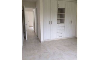 SE VENDE CASA EN PLAYA DORADA RESIDENCIAL PLAYAMAR CON TERRAZA