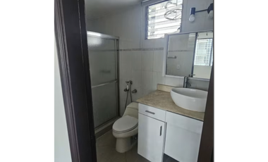 ALQUILER DE APARTAMENTO DE 227M EN BELLA VISTA PH ROCAMAR LINEA BLANCA