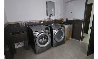 ALQUILER DE APARTAMENTO DE 227M EN BELLA VISTA PH ROCAMAR LINEA BLANCA