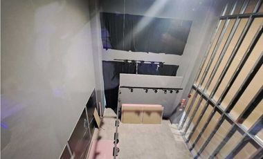 ALQUILER LOCAL THE PLAZA SAN FRANCISCO PLANTA BAJA DOS NIVELES VV