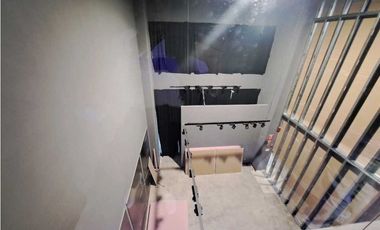 ALQUILER LOCAL THE PLAZA SAN FRANCISCO PLANTA BAJA DOS NIVELES VV