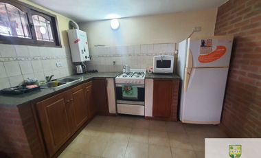 Alquiler temporario dúplex para 6 con pileta, Mina Clavero 00303
