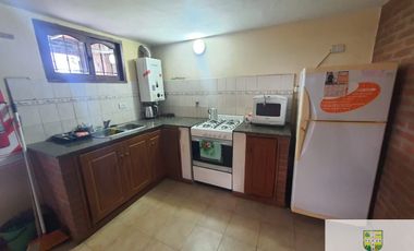 Alquiler temporario dúplex para 6 con pileta, Mina Clavero 00303