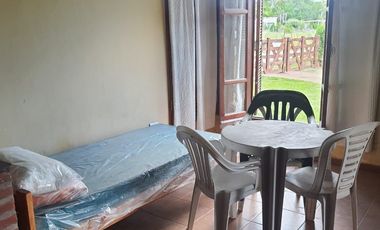 Alquiler temporario dúplex para 6 con pileta, Mina Clavero 00303