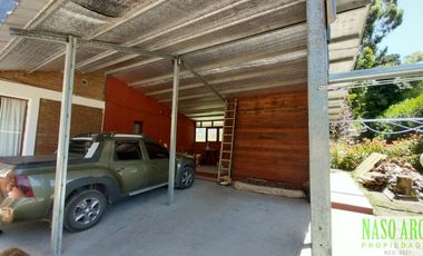 Hermoso y sólido chalet en venta en Sierra de los Padres.