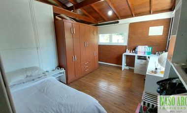 Hermoso y sólido chalet en venta en Sierra de los Padres.