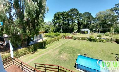 Hermoso y sólido chalet en venta en Sierra de los Padres.