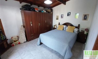 Hermoso y sólido chalet en venta en Sierra de los Padres.