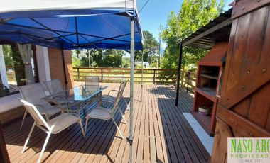 Hermoso y sólido chalet en venta en Sierra de los Padres.