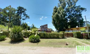 Hermoso y sólido chalet en venta en Sierra de los Padres.