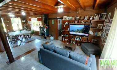 Hermoso y sólido chalet en venta en Sierra de los Padres.