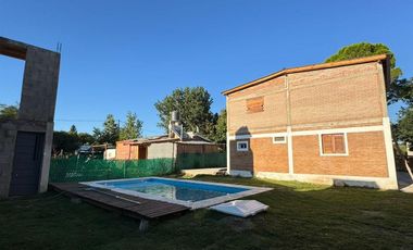 Alquiler temporario Dúplex para 4 personas con pileta en Panaholma 00323