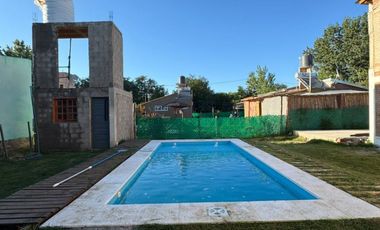 Alquiler temporario Dúplex para 4 personas con pileta en Panaholma 00323