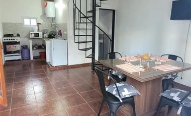 Alquiler temporario Dúplex para 4 personas con pileta en Panaholma 00323